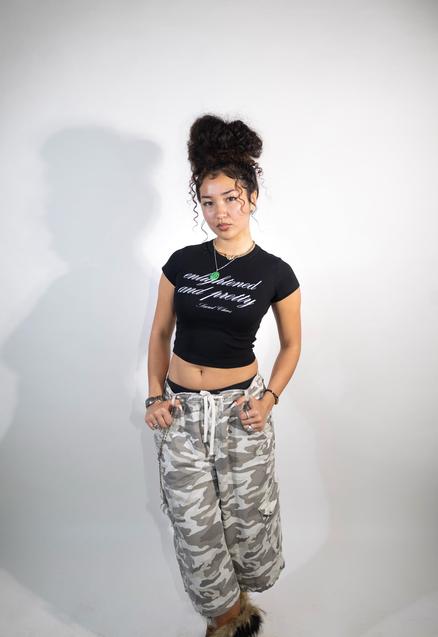 Enlightened and Pretty (croptop black)